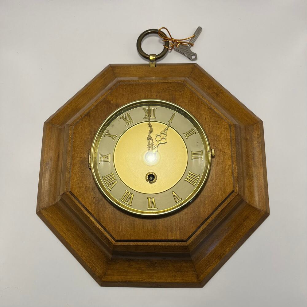 MCM 8 Day‎ Wall Clock In Wooden Octagon Frame Made in France Untested